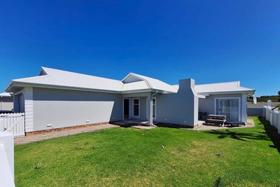 House for sale in Lifestyle Estate, Jeffreys Bay