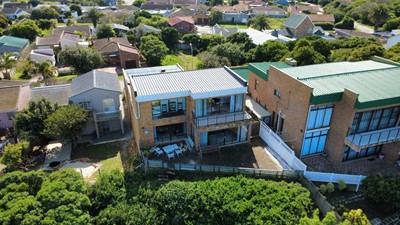 House for sale in Aston Bay, Jeffreys Bay