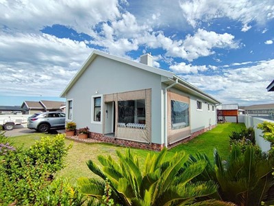 House for sale in Fountains Estate, Jeffreys Bay