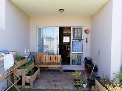 Apartment to rent in Flamingo Vlei, Blouberg