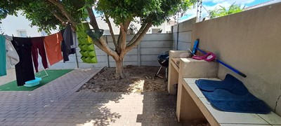 Cottage to rent in Parklands, Blouberg