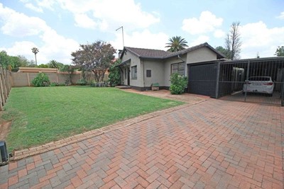 House for sale in Dinwiddie, Germiston