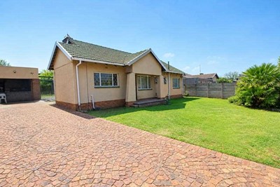 House for sale in Dinwiddie, Germiston