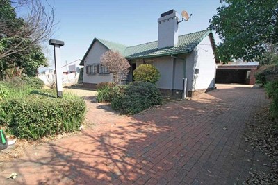 House for sale in Albemarle, Germiston