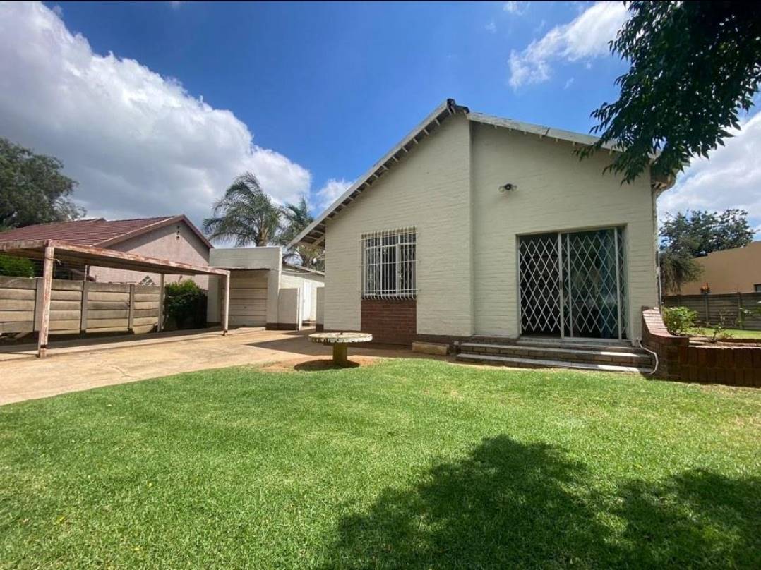 4 Bedroom House for sale in Randhart Habibi Properties