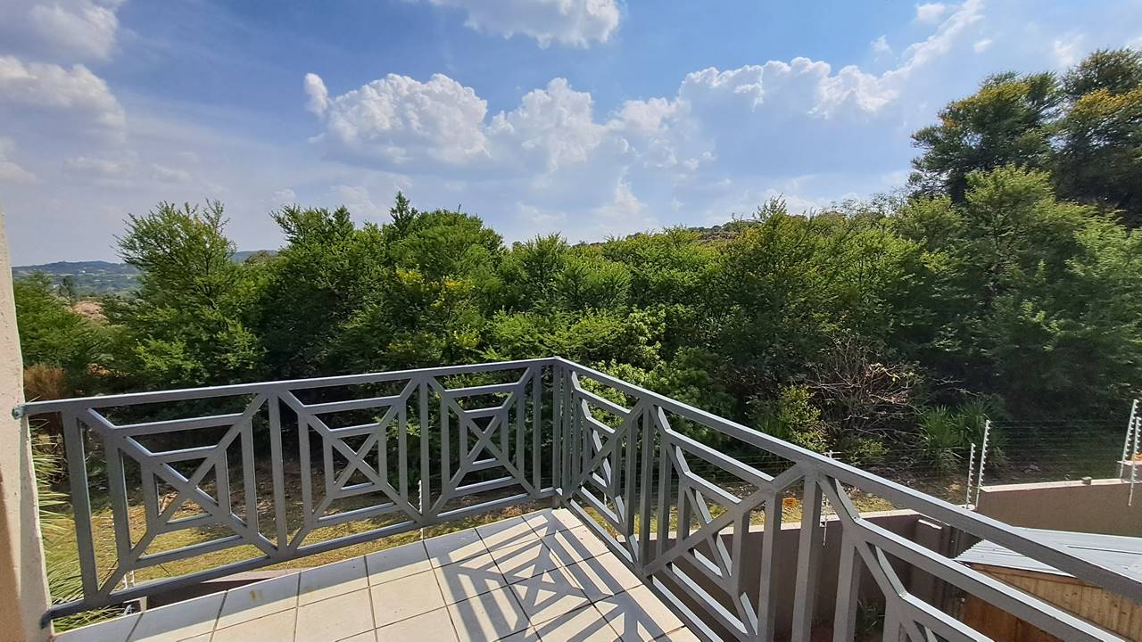 3 Bedroom Townhouse to rent in South Crest Habibi Properties