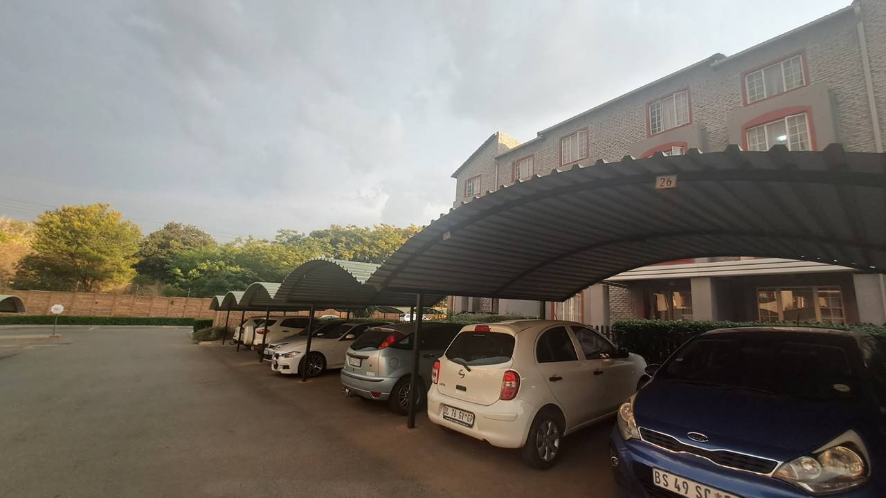 2 Bedroom Townhouse to rent in Castleview Habibi Properties