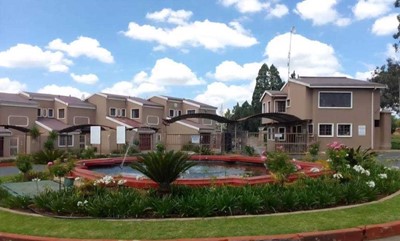 Townhouse for sale in Peacehaven, Vereeniging