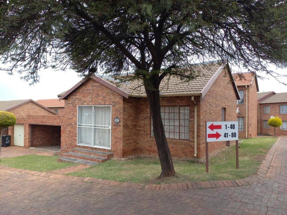 3 Bedroom Townhouse for sale in South Crest Habibi Properties