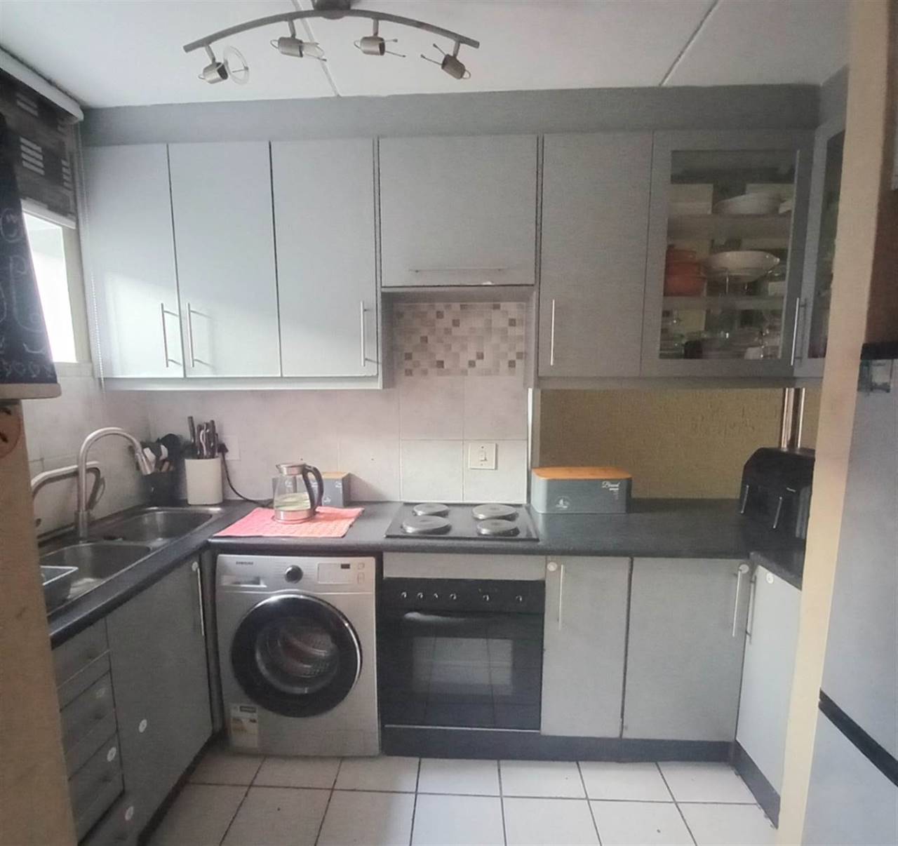 3 Bedroom Townhouse for sale in Mulbarton Habibi Properties