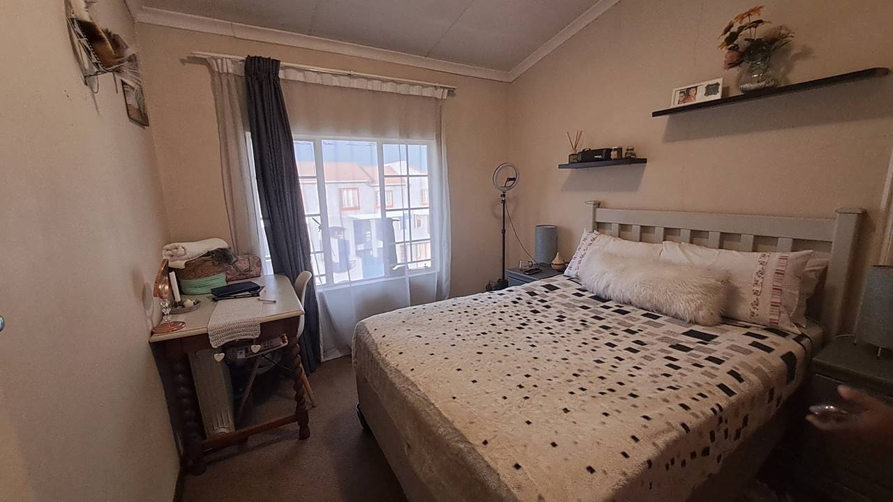 2 Bedroom Townhouse to rent in Castleview Habibi Properties