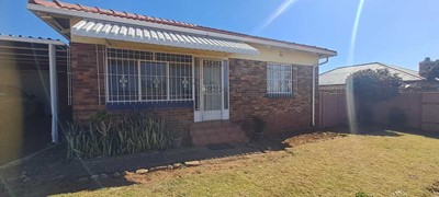 House for sale in South Hills, Johannesburg