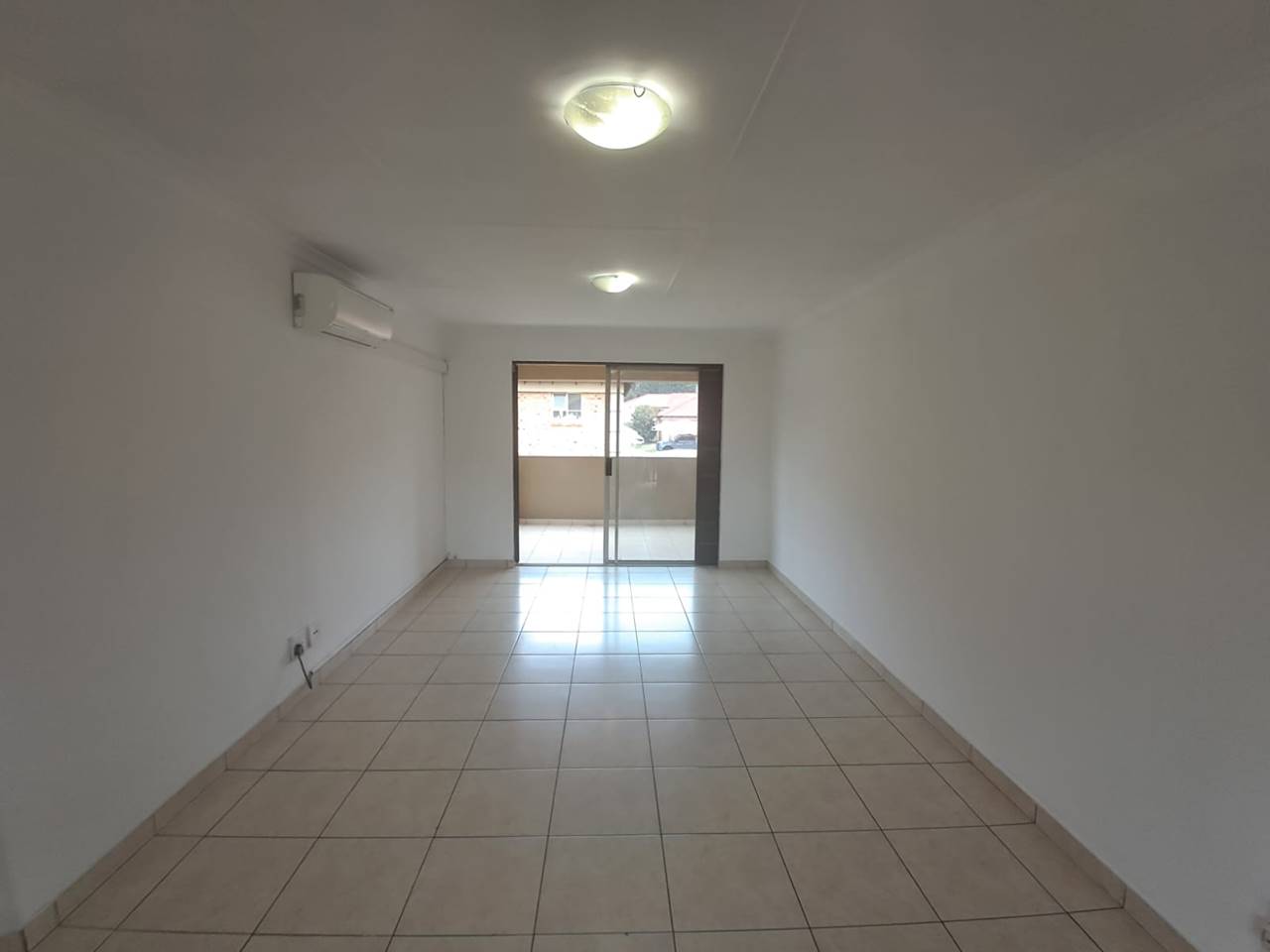 2 Bedroom Townhouse for sale in Liefde En Vrede Habibi Properties