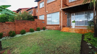 Townhouse for sale in Corlett Gardens, Johannesburg