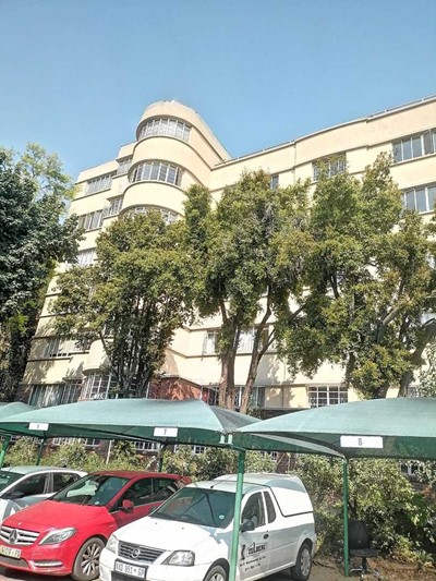 Apartment for sale in Houghton Estate, Johannesburg