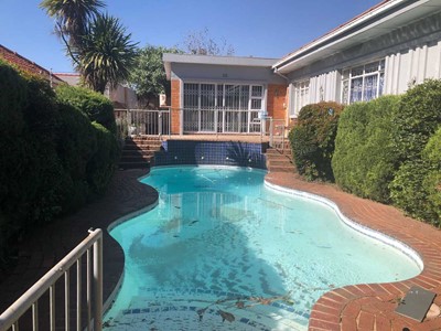 House for sale in Highlands North, Johannesburg