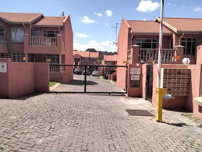Apartment for sale in Rembrandt Park, Johannesburg