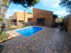 House for sale in Meyersdal, Alberton