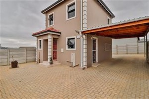 House for sale in Groenheuwel, Paarl