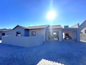 Townhouse for sale in Groenvlei, Bloemfontein