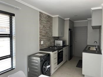 3 Bedroom townhouse for sale in Pellissier