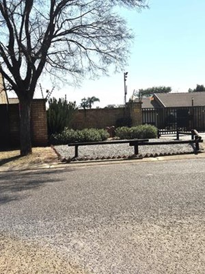 Townhouse for sale in Pierre Van Ryneveld, Centurion