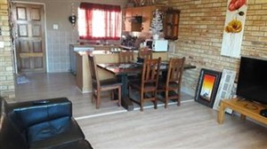 Townhouse to rent in Noordheuwel Ext 4, Krugersdorp