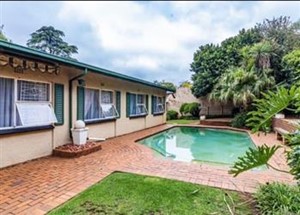 House for sale in Meredale, Johannesburg