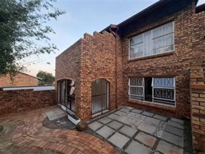 Townhouse for sale in Bruma, Johannesburg