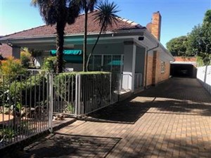 House for sale in Highlands North, Johannesburg