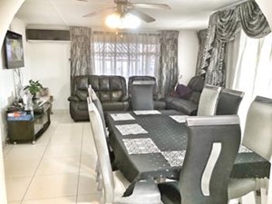 House for sale in Zakariyya Park, Johannesburg