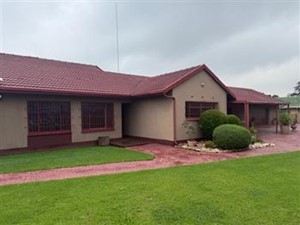 House for sale in Brackenhurst, Alberton