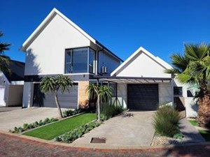 House for sale in Marina Martinique, Jeffreys Bay