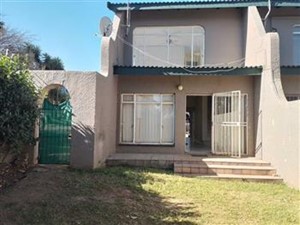 Townhouse for sale in Kenmare, Krugersdorp