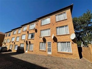 Apartment for sale in Kenmare, Krugersdorp