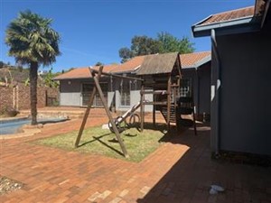 House for sale in Glenvista, Johannesburg