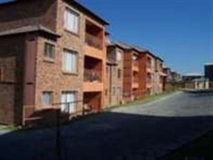 Apartment for sale in Birchleigh Ext, Kempton Park